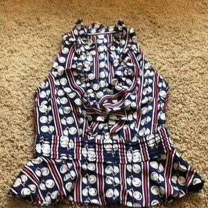 Ruffled collar tank top with side zipper